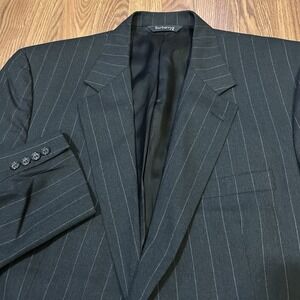 VTG Burberry Blazer Mens 44R Gray Pinstripe 2 Button 100% Wool Jacket Sport Coat
